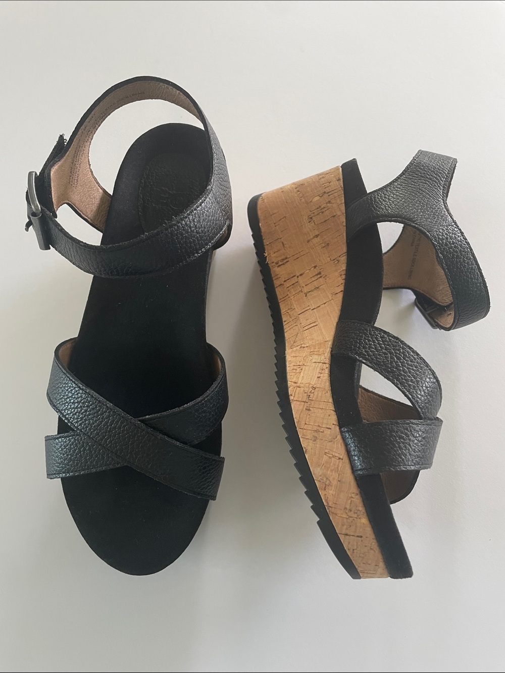 NWOT Abeo Black Cork Wedge Sandals 7 1/2